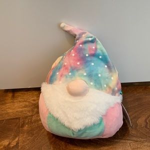NWT 8” Rayford the Rainbow Gnome Squishmallow